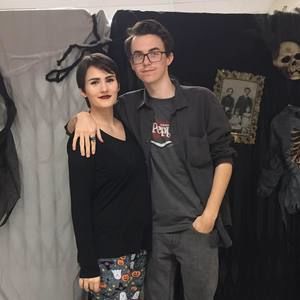 Meet your Posher, Amielia